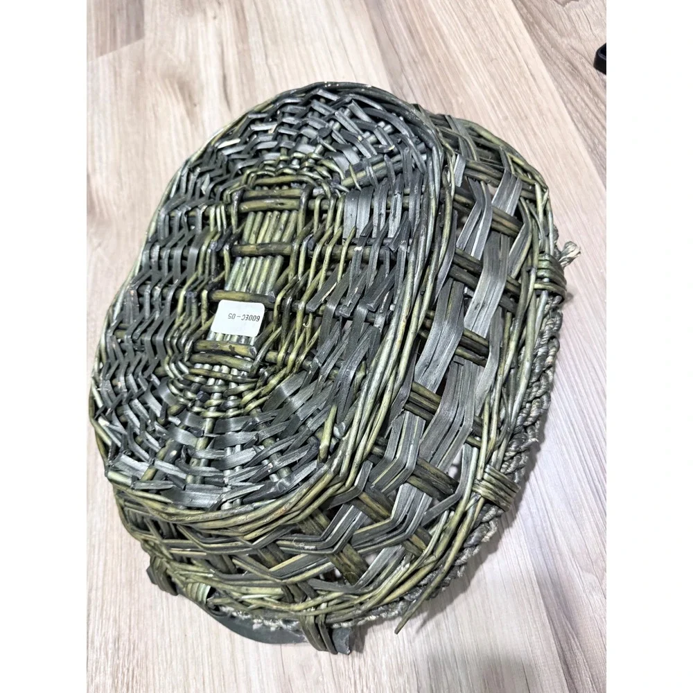 N/A handwoven wicker